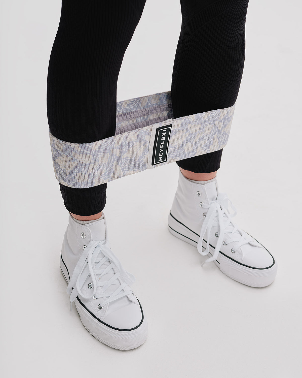 Oasis print fabric resistance band